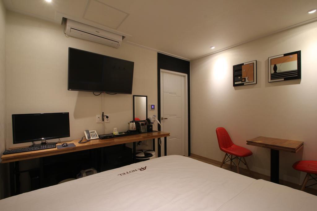 Ara Hotel Пусан Екстериор снимка