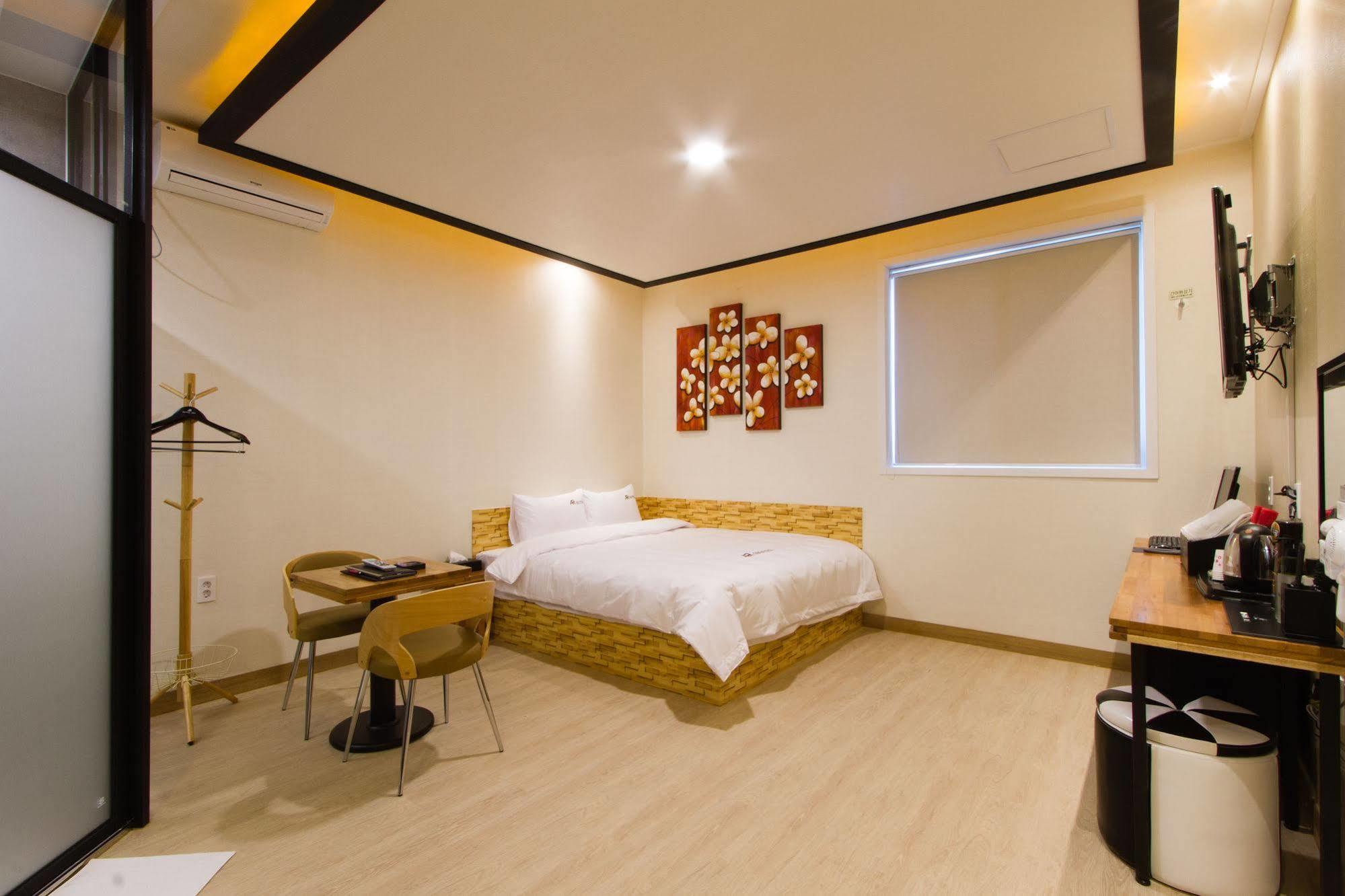 Ara Hotel Пусан Екстериор снимка