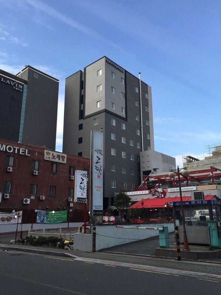 Ara Hotel Пусан Екстериор снимка